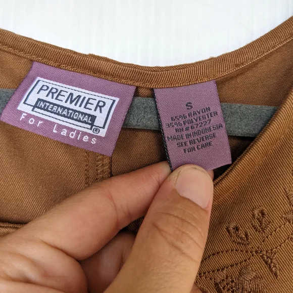 VINTAGE embroidered tan pinafore skirtall dress - Picture 3 of 5